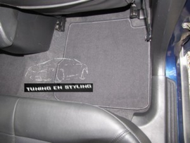 CLASSIC Velours automatten met logo Mitsubishi Outlander I 2003-2006