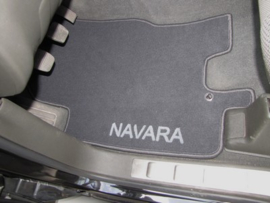 CLASSIC Velours automatten met logo Nissan Navara LE 2007-2010