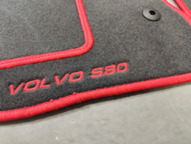 Volvo S80 1998-2006 CLASSIC Velours automatten grafiet met rode logo en rand