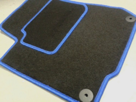 Volkswagen Golf 4 1997-2003 - Bijpassende set CLASSIC Velours automatten