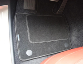 Range Rover Sport L460 vanaf 2022- - Bijpassende set CLASSIC Velours automatten