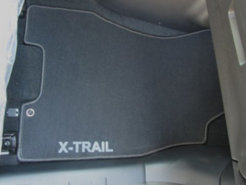 CLASSIC Velours automatten met logo Nissan X-Trail T32 2014-