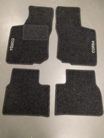 Opel Corsa B 1993-2000 CLASSIC velours automatten met LOGO