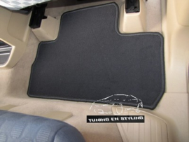 Land Rover Freelander II 2007-2014- Bijpassende set CLASSIC Velours automatten