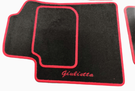 Alfa Romeo Giulietta 2010-2016 -CLASSIC Velours automatten met logo