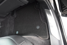 Range Rover Sport L460 vanaf 2022- - Bijpassende set CLASSIC Velours automatten