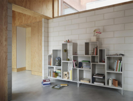 Podium met Pootjes - Stacked Storage System - Muuto