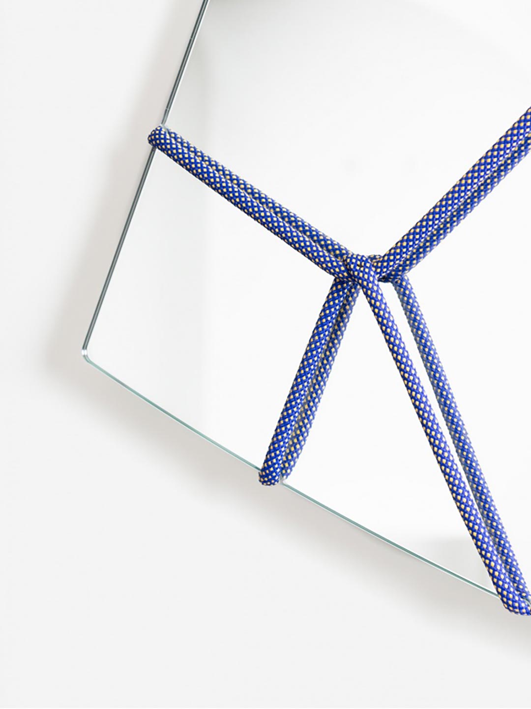 Shibari Mirror 105  x 48 cm - Pierre Charrié / Moustache