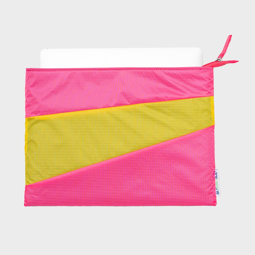 人気 SUSAN BIJL / The New Protectable 13inch ノートPCケース SUSAN