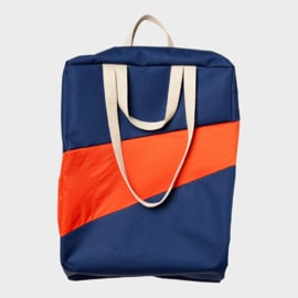 The New Tote Bag L 'Navy & Red Alert' - Susan Bijl AMPLIFY