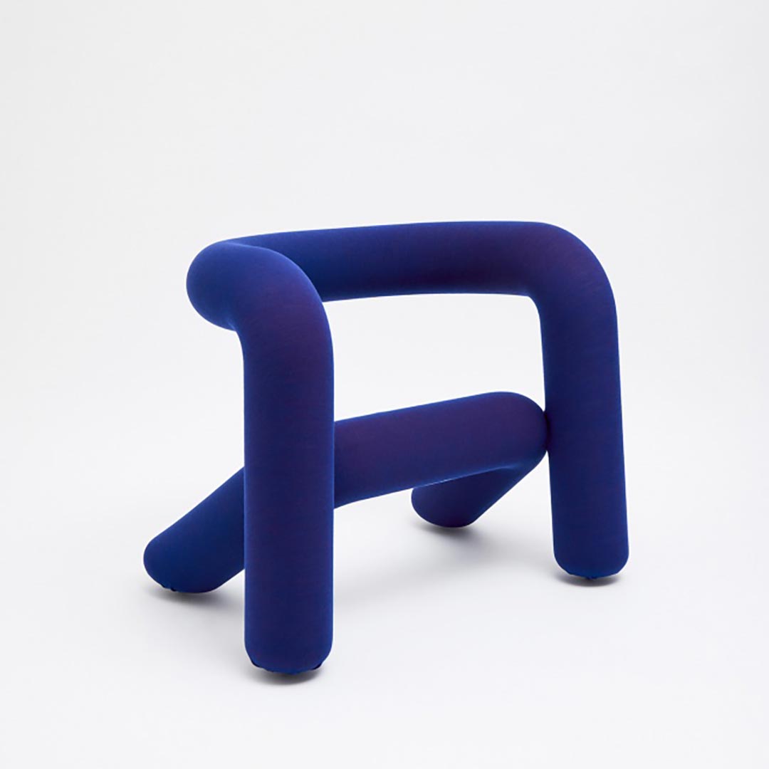 Extra Bold Armchair Blue-Red - Big-Game / Moustache