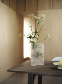 Ridge Vase Medium, H35 cm - Muuto