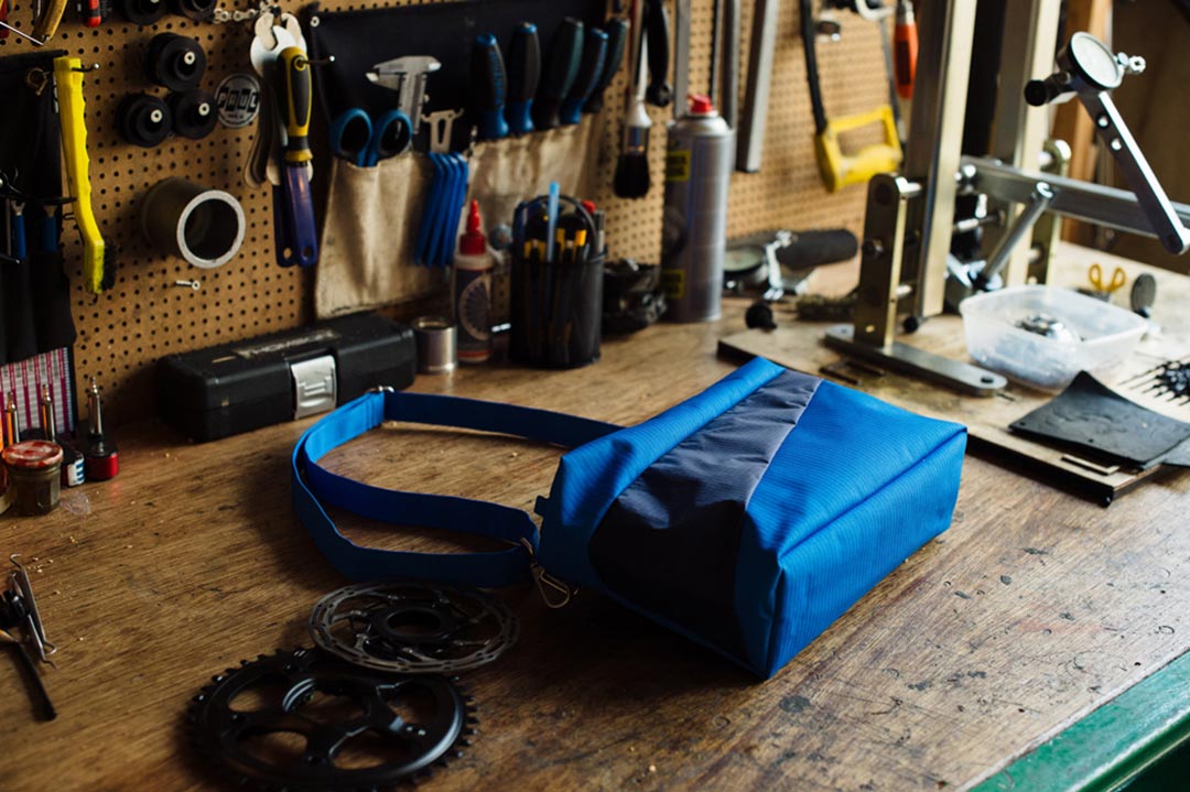 The New Bum Bag M 'blue & navy' Handtas / Heuptas - Susan Bijl FOREVER!