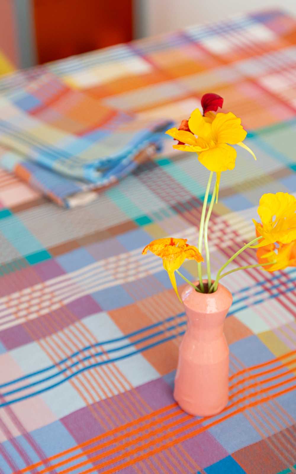 odds & ends tafelkleed #50B (160 x 200) wild weave - Foekje Fleur