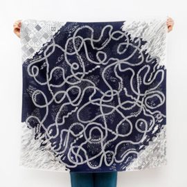 Furoshiki 90 x 90 cm 'The Hilda Express' - Link