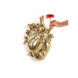 Gouden vaas in de vorm van een hart 'Love in Bloom Giant Gold' - Seletti