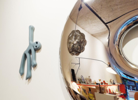 Gravity Figure Large - Atelier Fig / Cor Unum