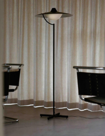 Biny vloerlamp - DCW éditions