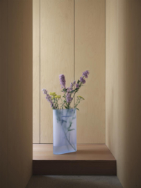 Ridge Vase Medium, H35 cm - Muuto