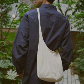 FUTO sling bag / draagtas 37 cm - KINTO