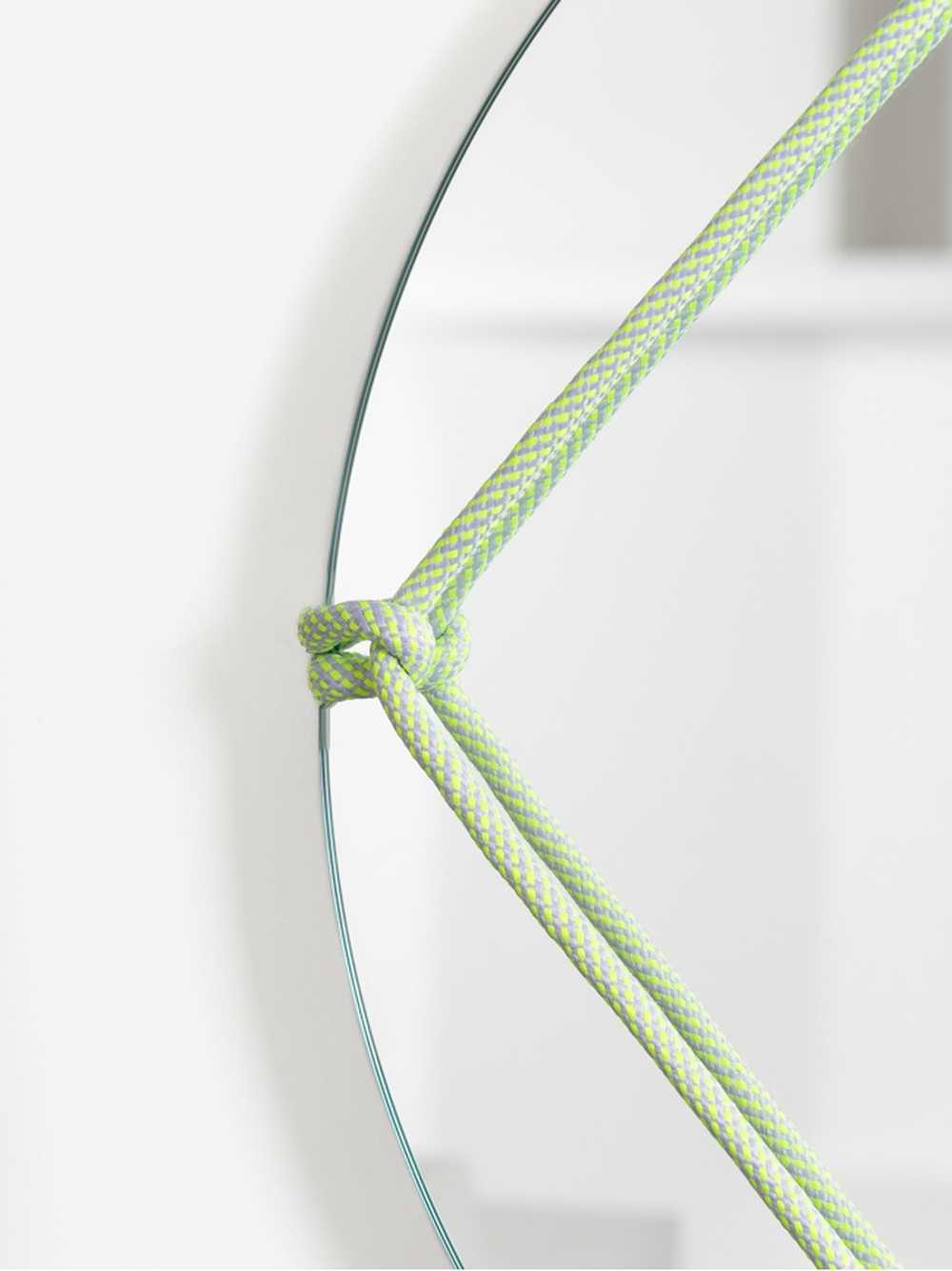 Ronde Shibari Mirror  Ø 65 cm - Pierre Charrié / Moustache