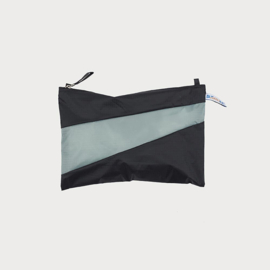 The New Pouch M 'black & grey' - Susan Bijl