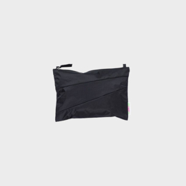 The New Pouch M 'black & black' - Susan Bijl