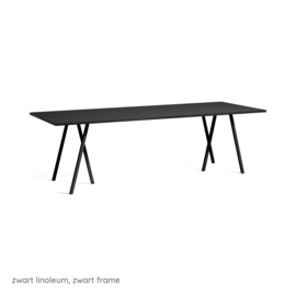 Tafel 250 x 92,5 cm 'Loop Stand' - HAY