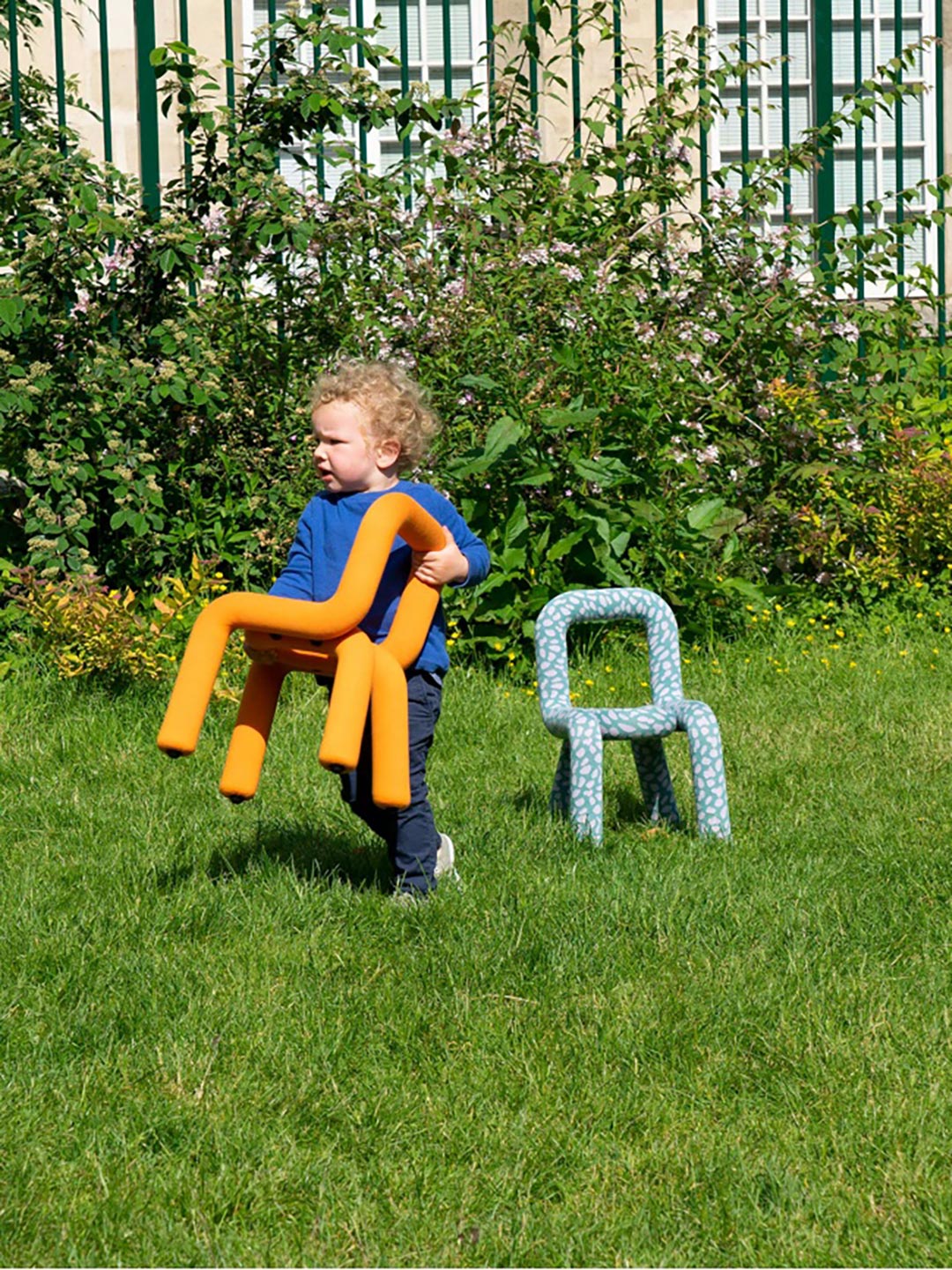 Mini Bold Chair Turtle - Big-Game / Moustache