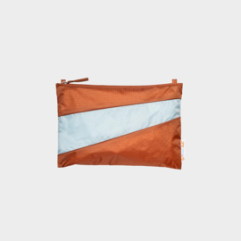 The New Pouch M 'Cinnamon & Surf Spray' - Susan Bijl UNTITLED