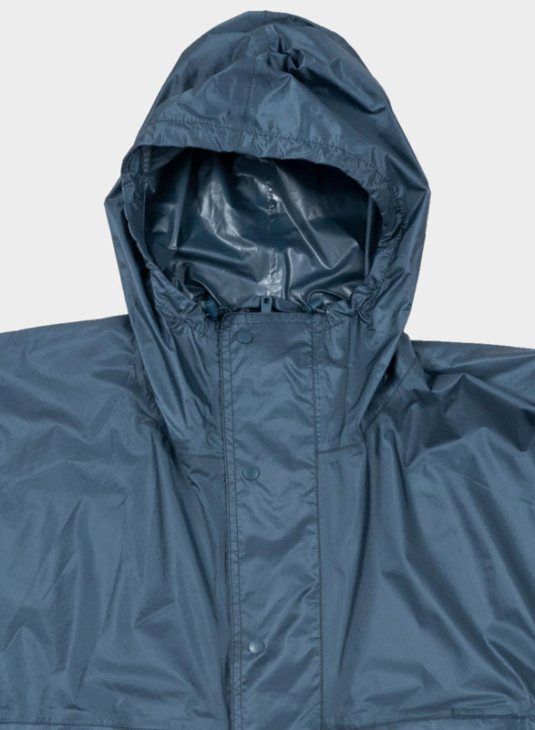 The New Raincoat Large 'go' - Susan Bijl