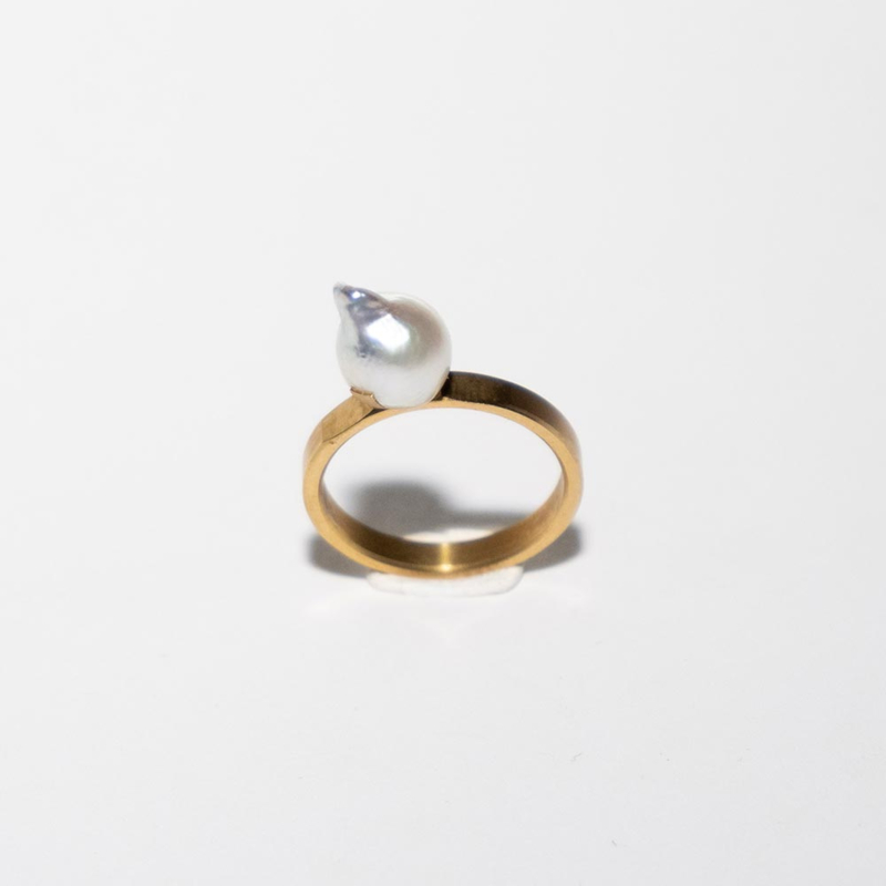 Gold Narrow + Pearl Baroque - Small Factory Ring