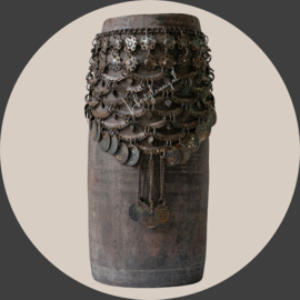 NEPALESE VAAS met woonketting