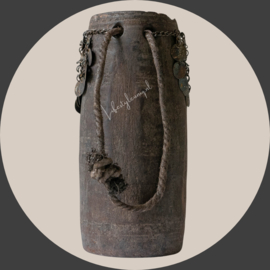 NEPALESE VAAS met woonketting