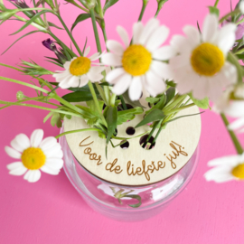 Bloemenhouder met tekst juf/einde schooljaar