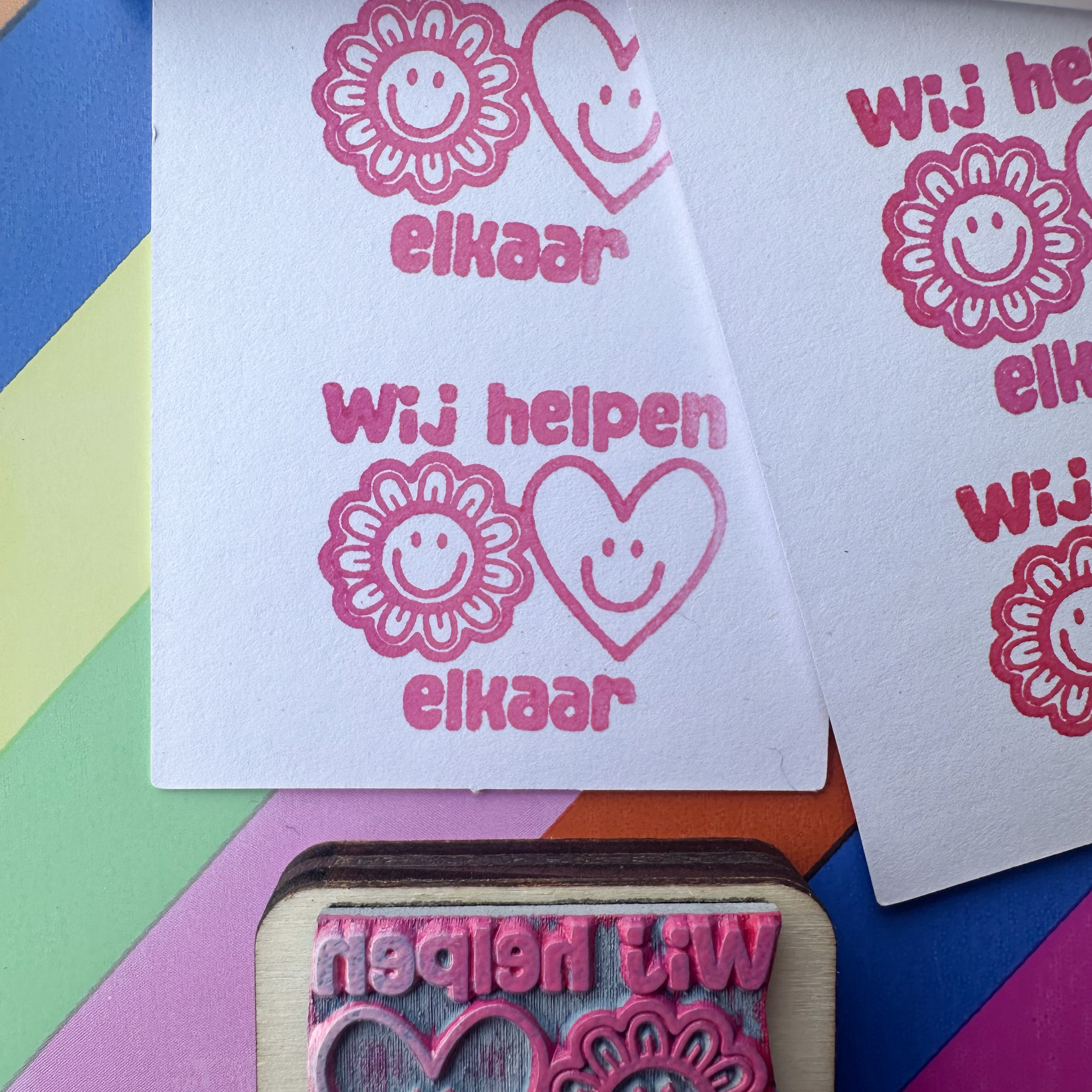 Stempel - helpen elkaar
