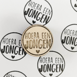 Stempel hoera een jongen