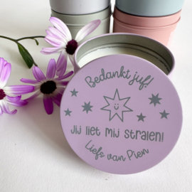 Blikje met kaars gepersonaliseerd