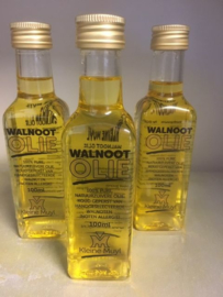 Walnootolie 100 ml vierkant flesje