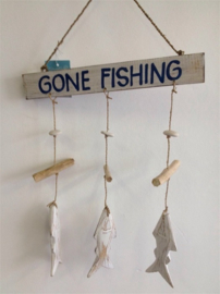 Houten hanger Gone Fishing