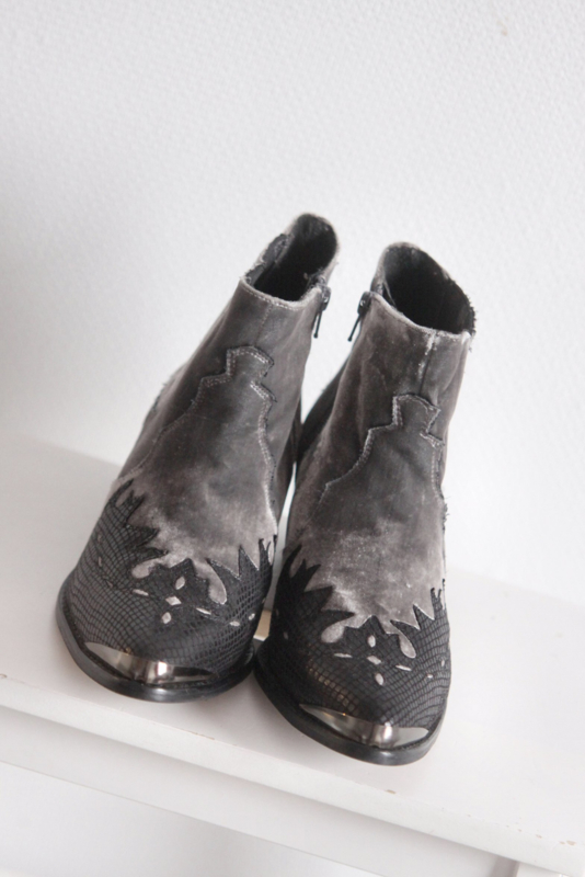 superstar grijs
