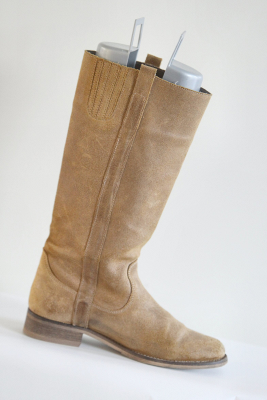 Cellini Bruin geel suede lederen laarzen Mt 39 NEW IN