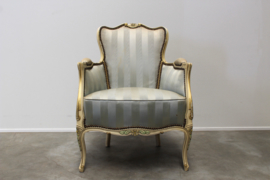 Brocante sierlijke fauteuil  Queen Ann