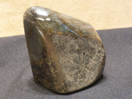 Labradoriet sculptuur