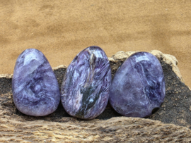 Charoiet hanger doorboord