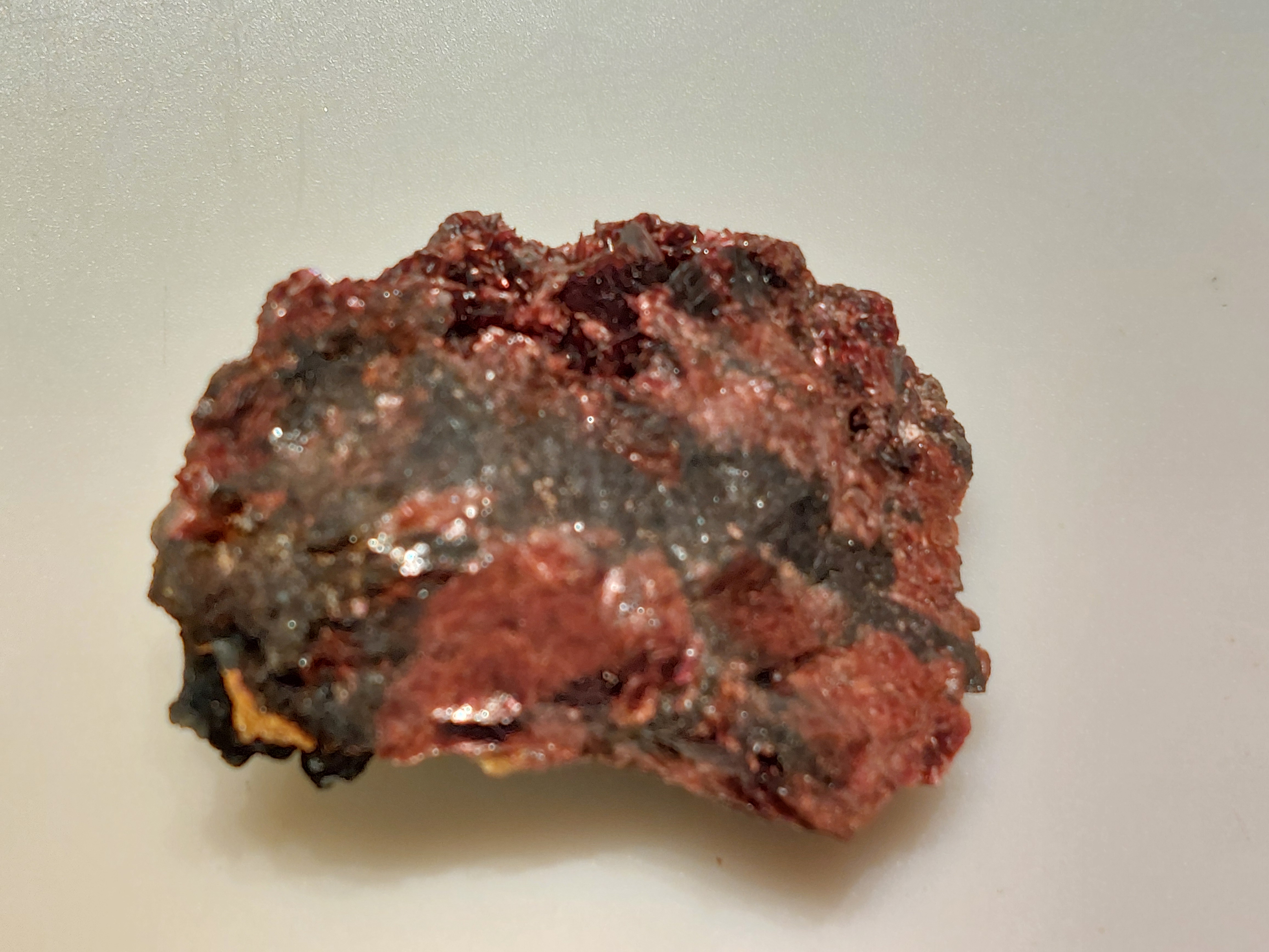 Erytriet cluster gekristalliseerde groeivorm