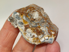 Chalcedoon roosje of amoriet