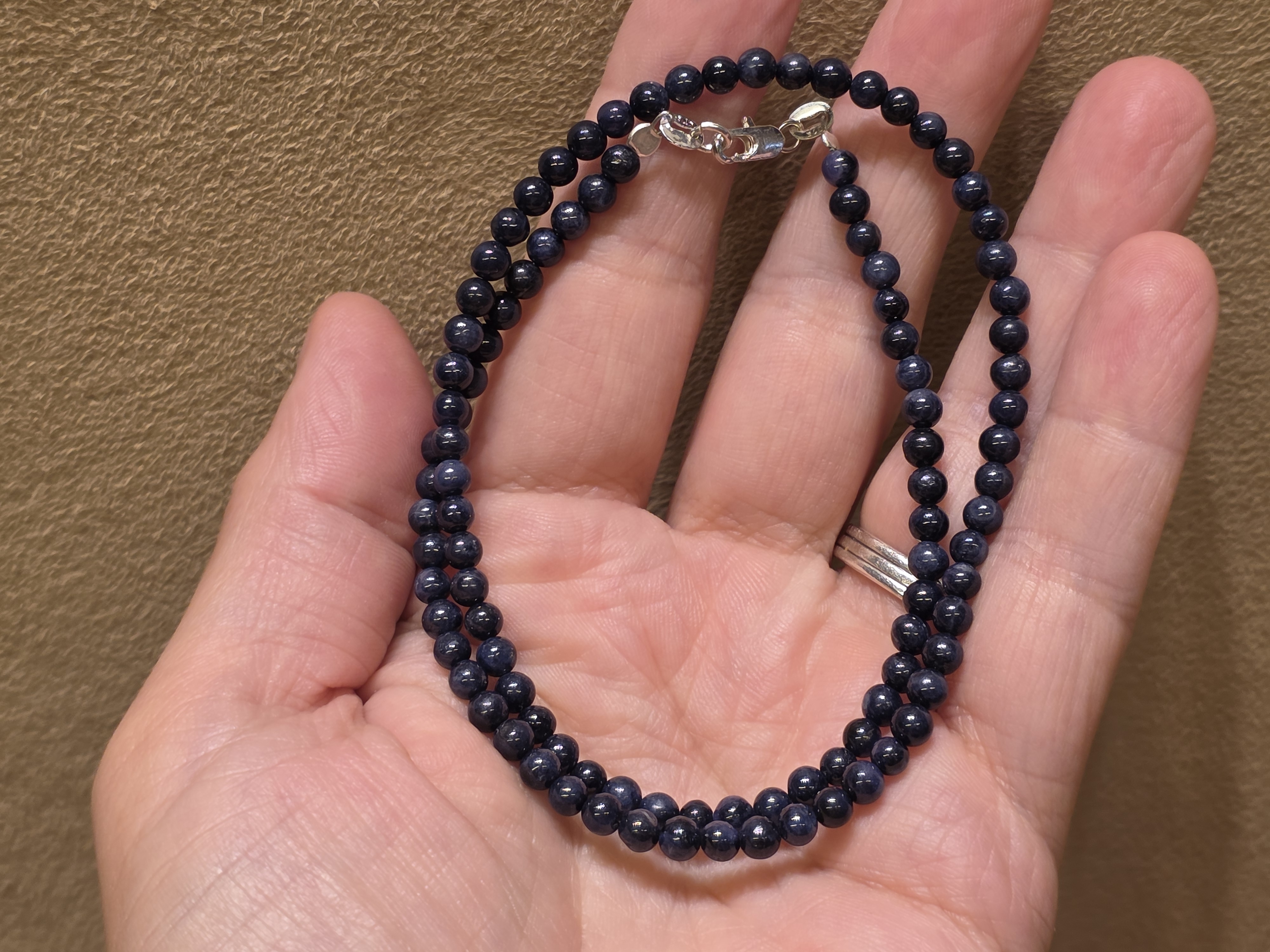 Saffier ketting