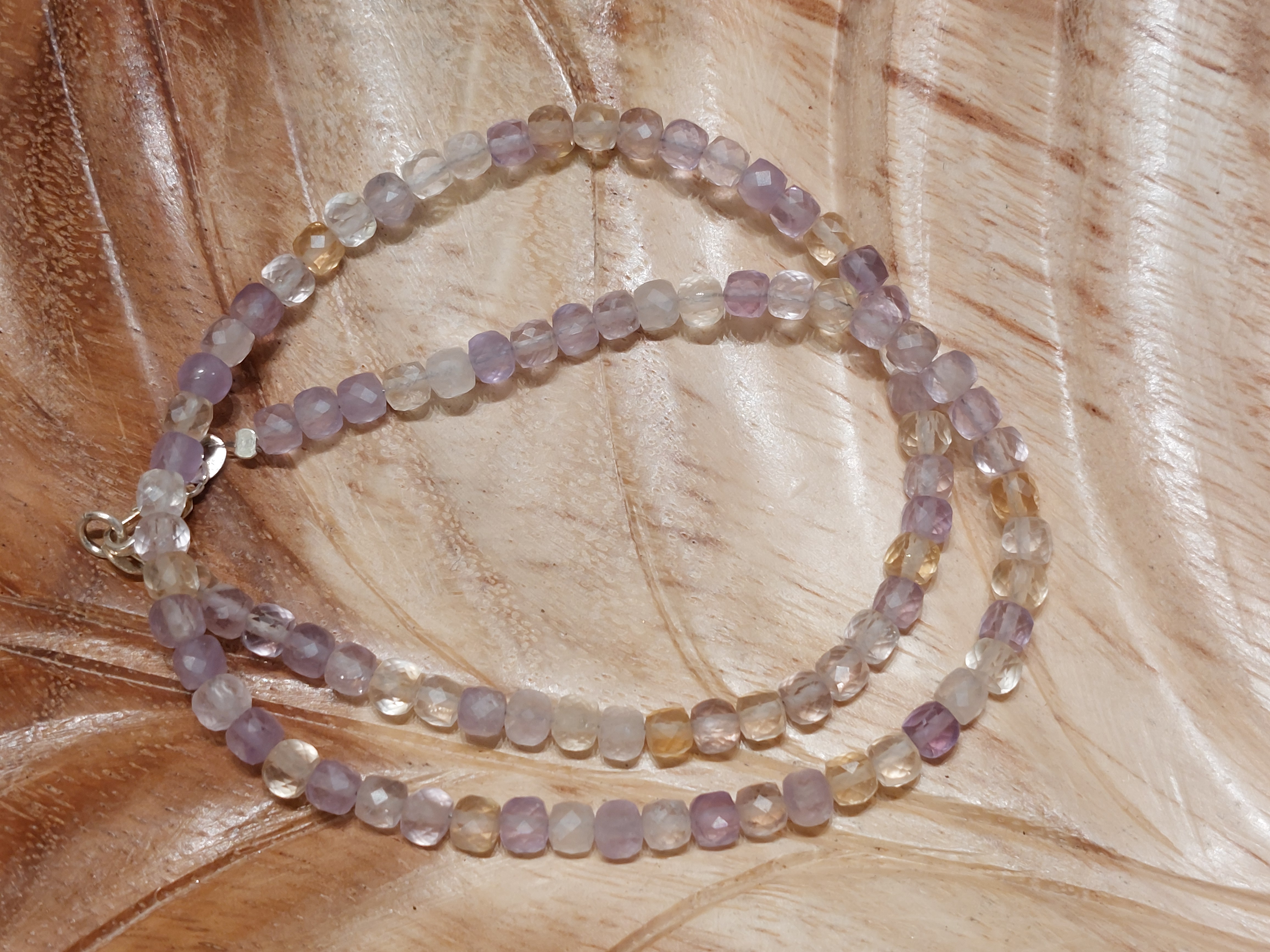 Ametrien ketting