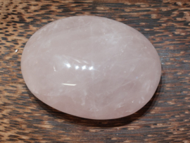 Rozenkwarts handsteen